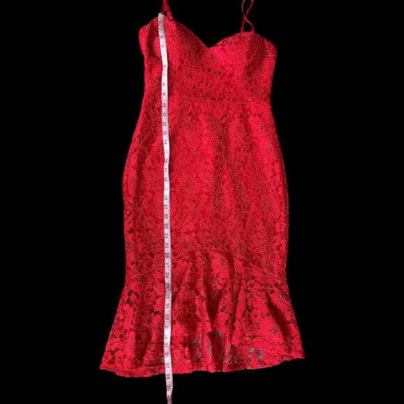 GUESS Bright Red Women's Bodycon Lace W/Flounced Tiered Hem Size 8 - Picture 12 of 16